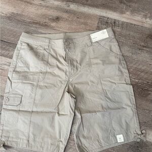 St. John's Bay Taupe Cargo Bermudas